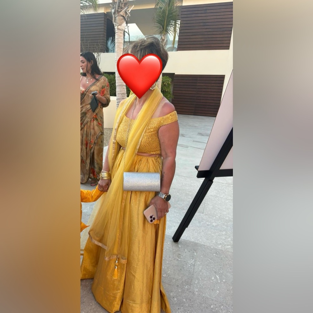 Gorgeous Yellow Sari with dupata